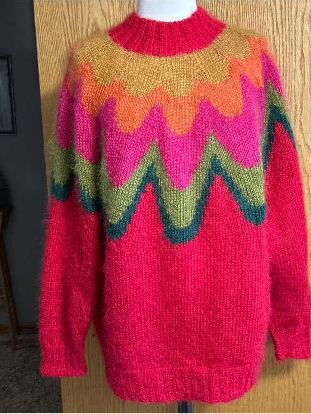 1980'S SWEATER MAURICE SASSON KIKIT RED MOHAIR MOCK TURTLENECK MEDIUM ZIG ZAG